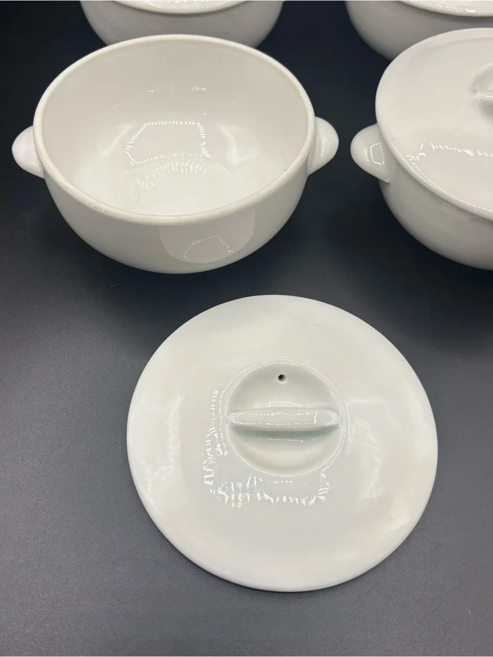 APILCO Set of 4 Porcelaine à Feu Covered Soup Bowls / Individual Casseroles